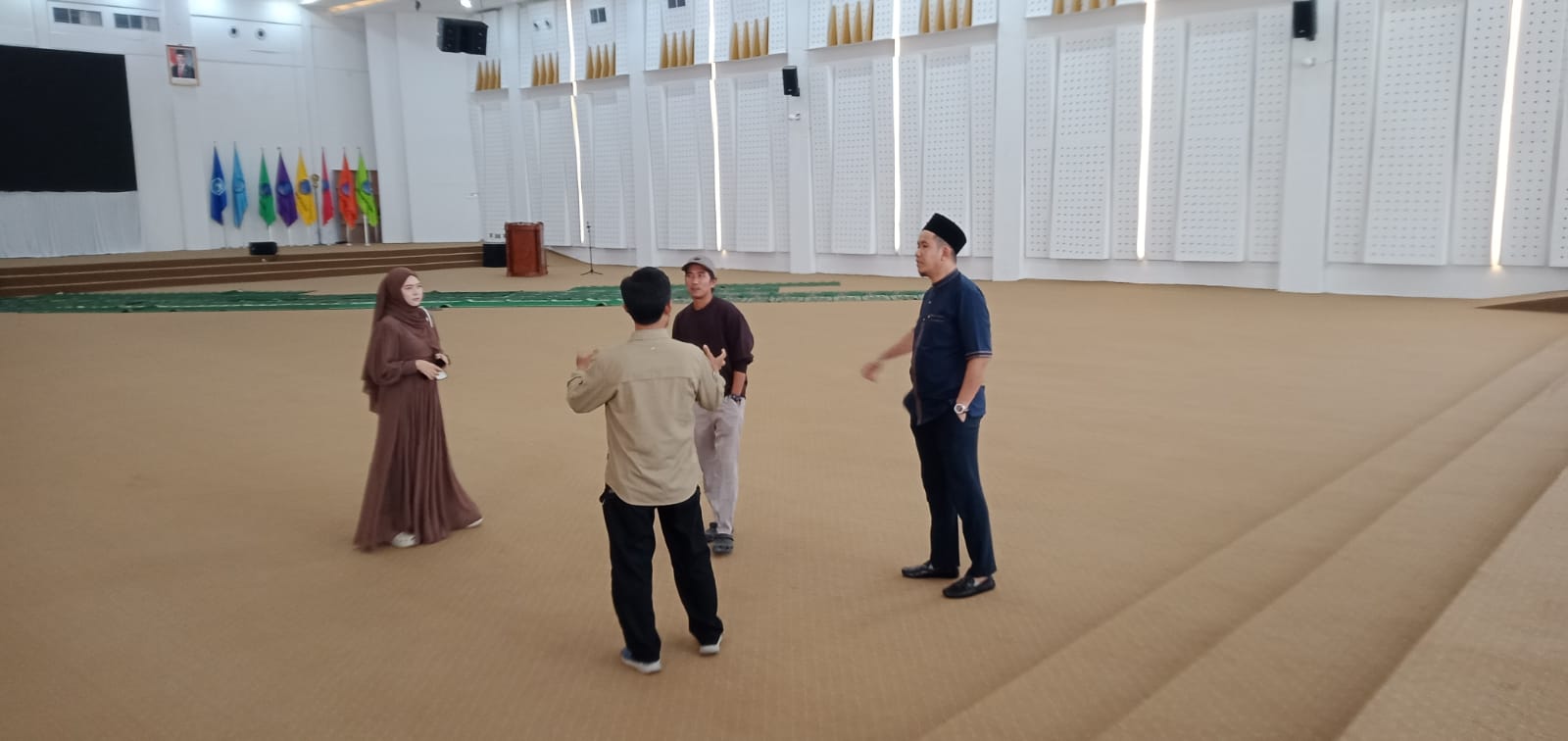 Survei Gedung